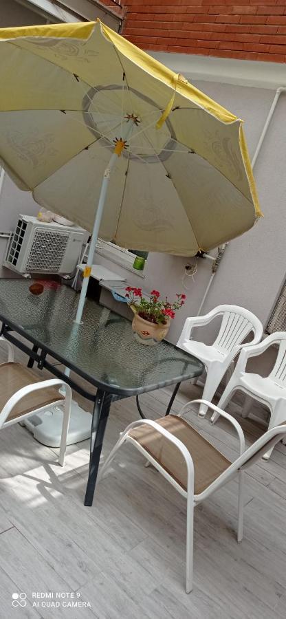 Miriamare Apartman Albissola Marina Kültér fotó